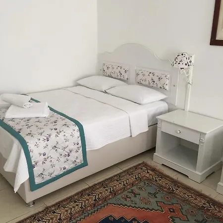 Pasha Bed & Breakfast 4*