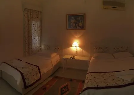 Oda ve Kahvaltı Pasha